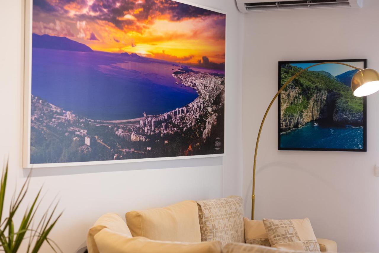 Victoria Lungomare Apartment Vlorë Buitenkant foto